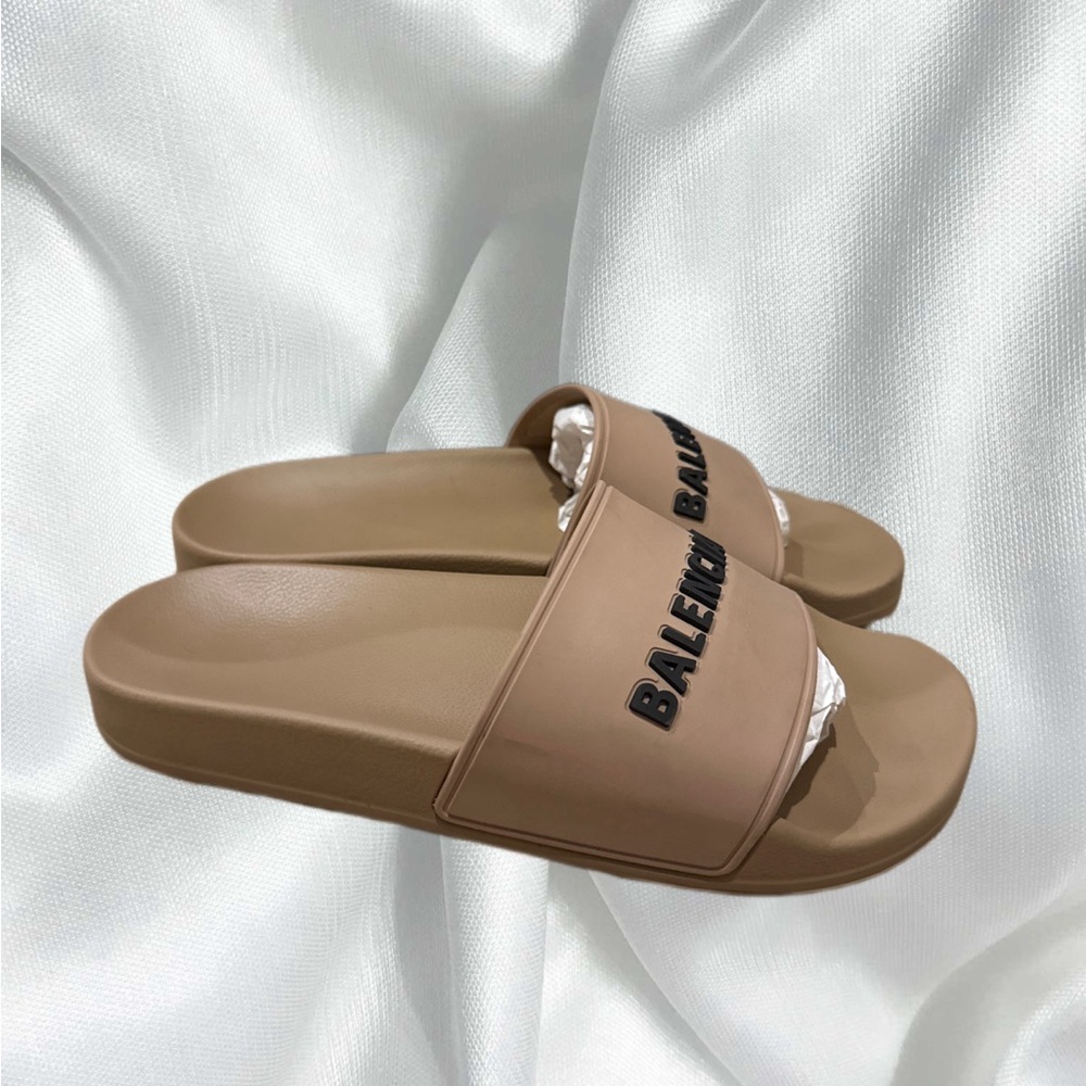 Gently Worn Balenciaga Pool Slide Rubber Logo Slip On Beige/ Black C 37 / US 6.5 - Picture 7 of 11
